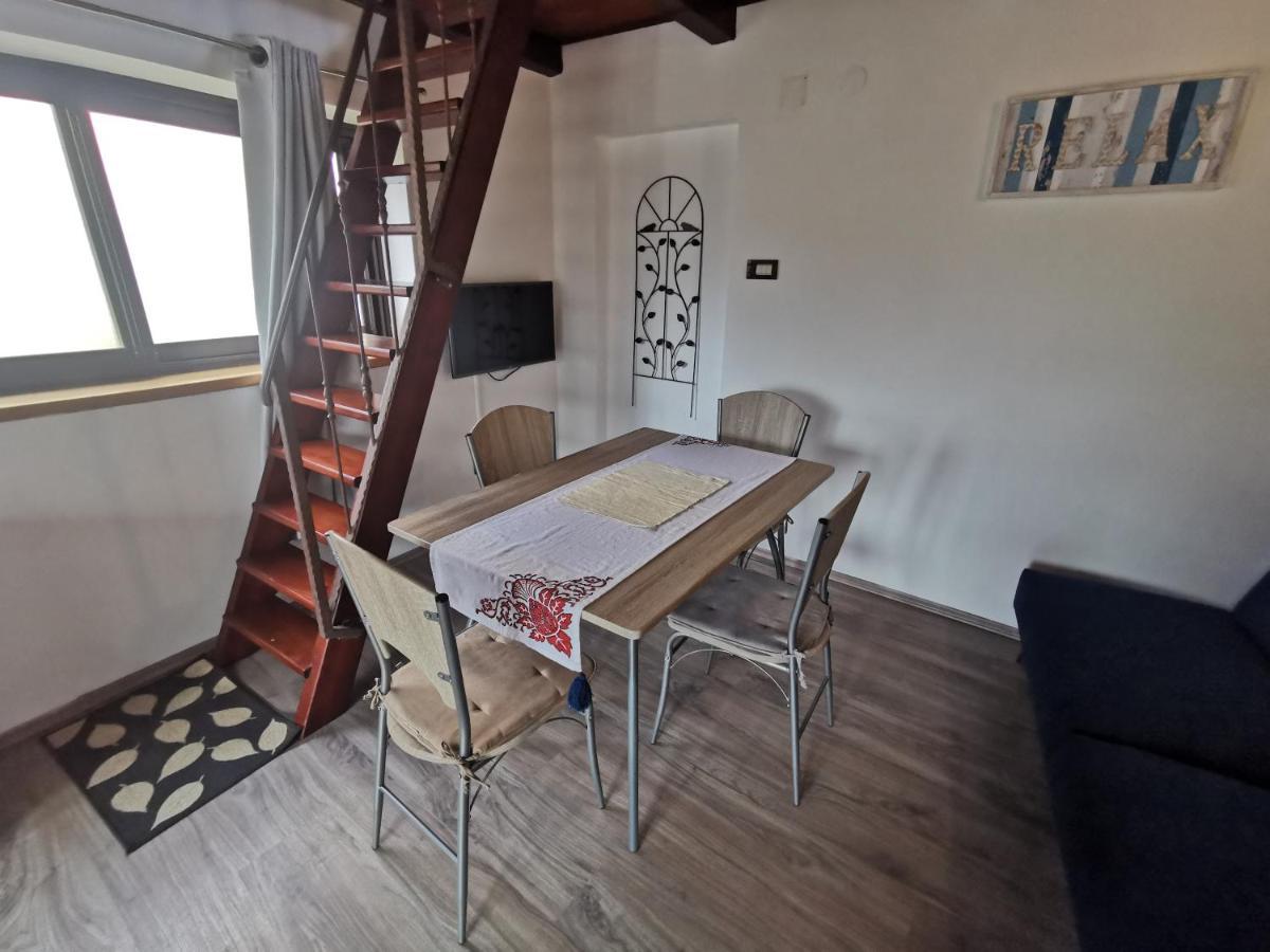Apartments Divina روفينج المظهر الخارجي الصورة