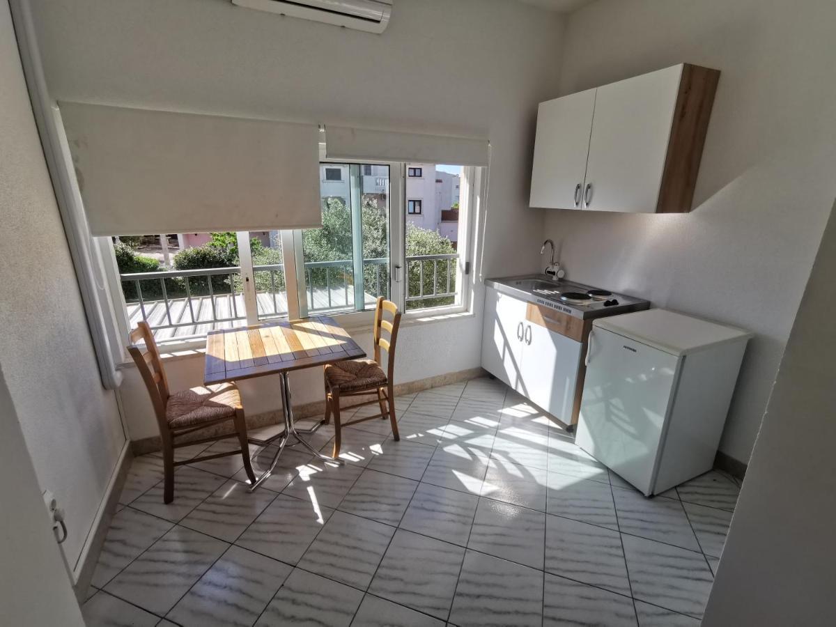 Apartments Divina روفينج المظهر الخارجي الصورة