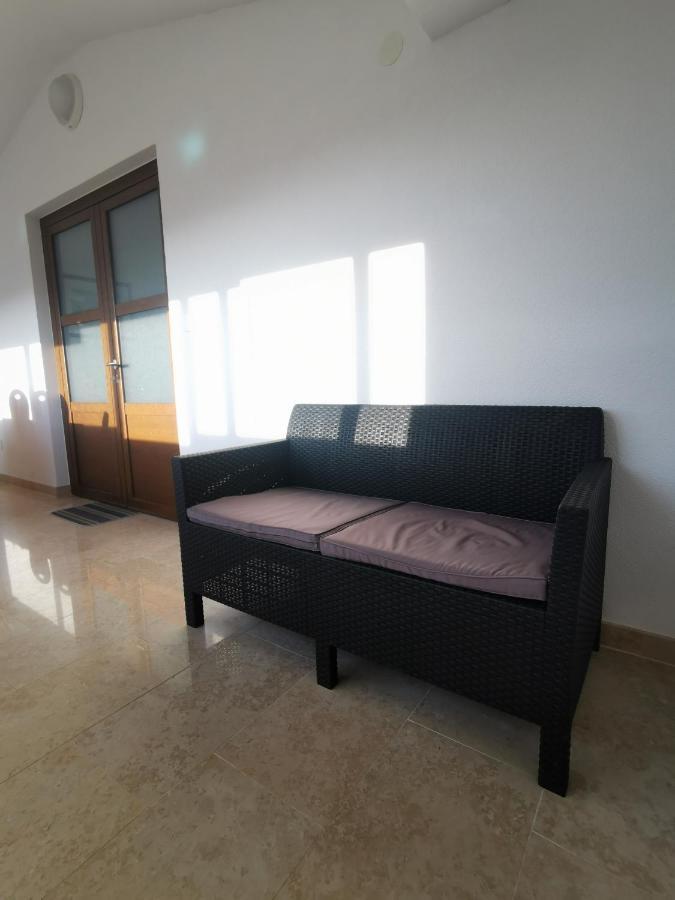 Apartments Divina روفينج المظهر الخارجي الصورة