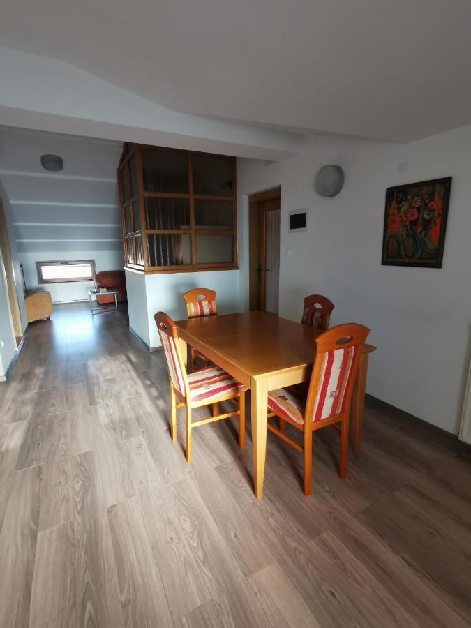 Apartments Divina روفينج المظهر الخارجي الصورة