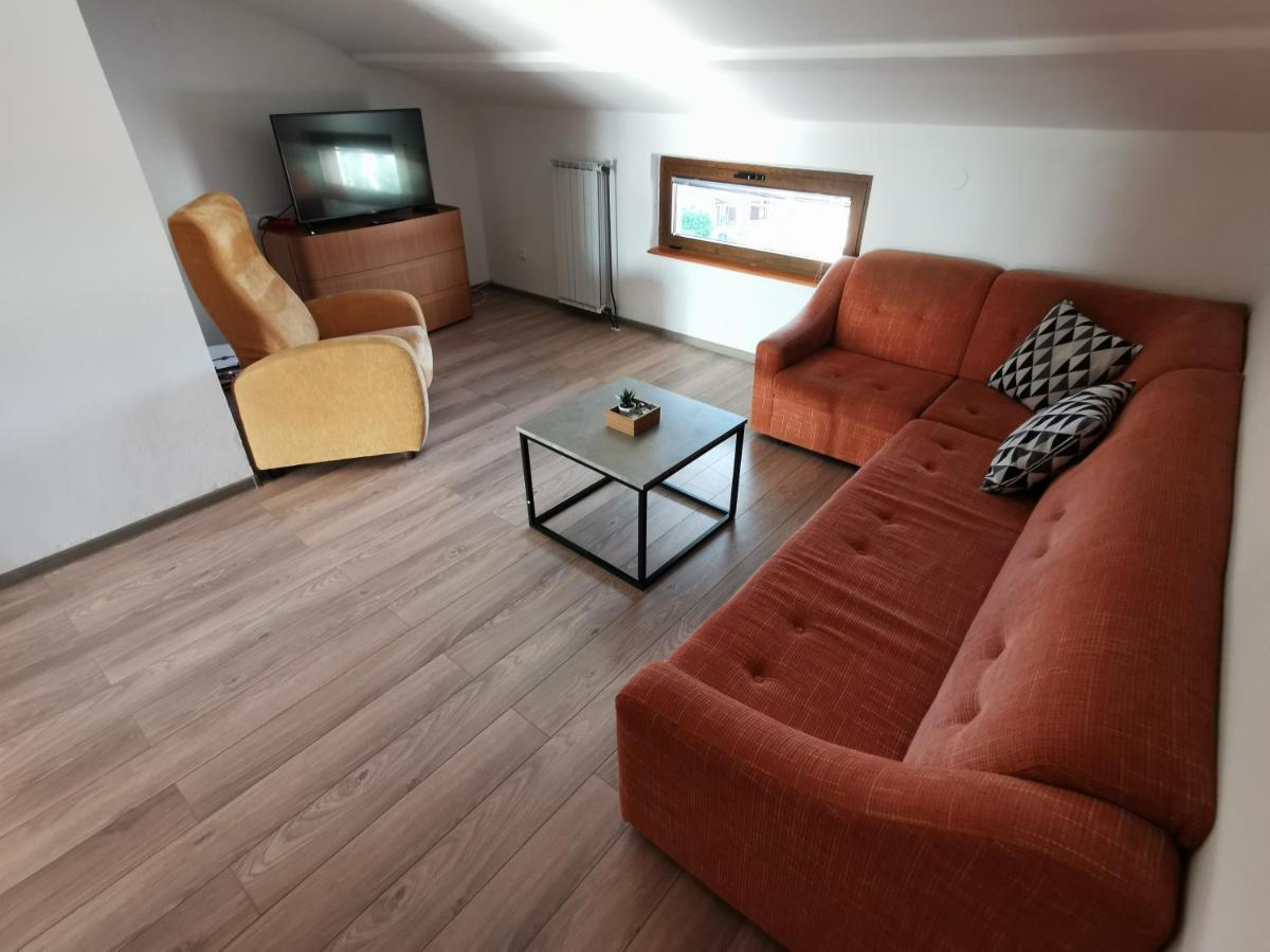 Apartments Divina روفينج المظهر الخارجي الصورة