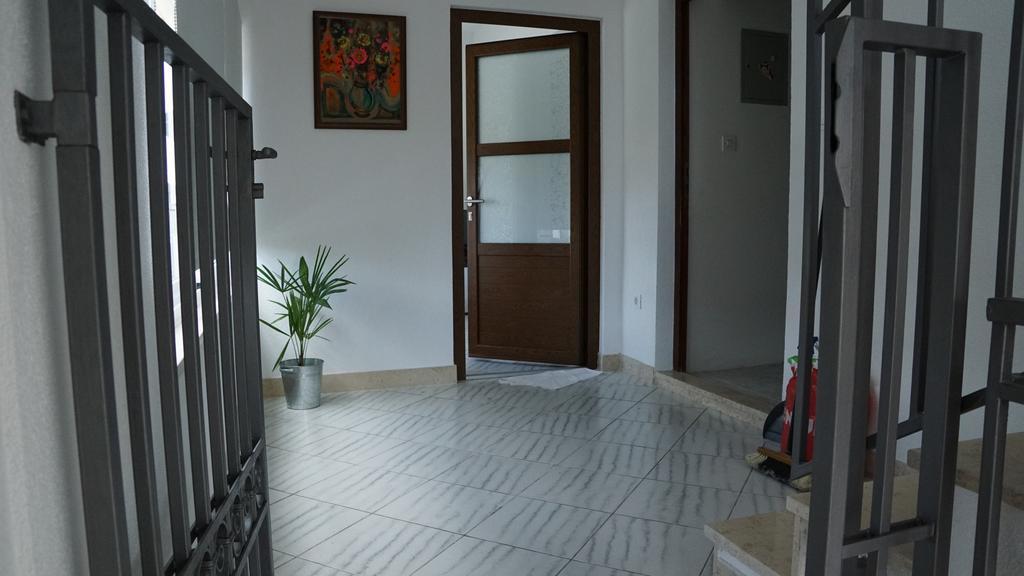 Apartments Divina روفينج المظهر الخارجي الصورة